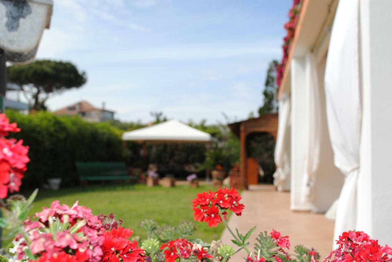 Villa Regina B&B Nettuno Exterior foto